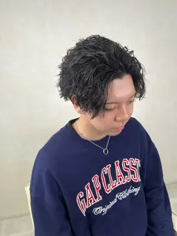 (4回目までメンズ限定)パーマ+カット　¥10032