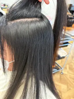 【顔周りストレート＋カット 9,800円（通常18,900円）】嬉しい髪質改善付き