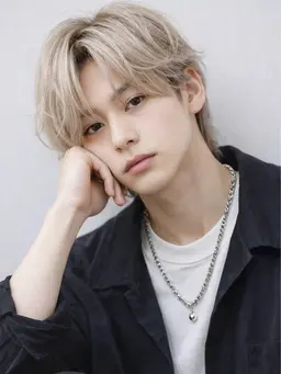 メンズカット+ブリーチ2回トリプルカラー+髪質改善トリートメント