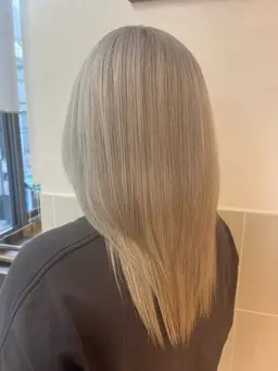 🌟ご新規様🌟🖤カット＆ダブルカラー＆高保湿トリートメント🖤