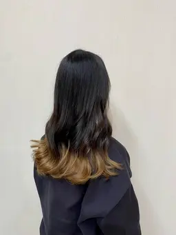 デザインカラー + トリートメント💫 【ブリーチ込み】【リタッチ可】