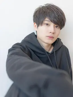 【💫メンズカット限定💫】　　　　　☘️メンズ限定☘️カット+トリートメント+プチヘッドスパ(1名限定)