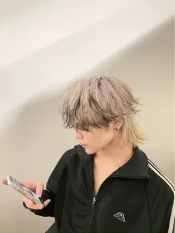 【👑個性出したい、周りと差をつけたい👑】カット＋デザインカラー