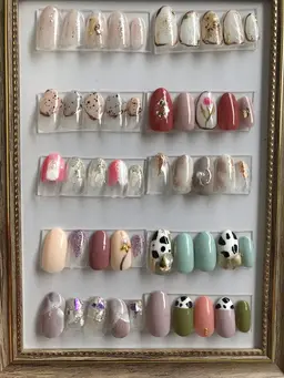 ミニモ特別価格❣️hand ジェルネイル design定額メニュー♡指毛脱毛1回サービス💕