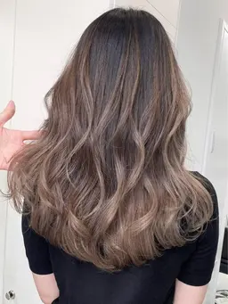 🌈ミニモ限定🌈圧倒的透明感🔥髪再生イルミナカラー＆3stepトリートメント❤️🎉