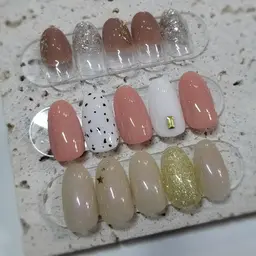 【ソフトジェルオフなし】　当店人気No2 定額シンプルデザイン Hand Gel 平日¥5300/土日祝¥5800