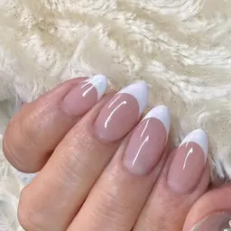 【自爪育成】ジェルネイル　フレンチ