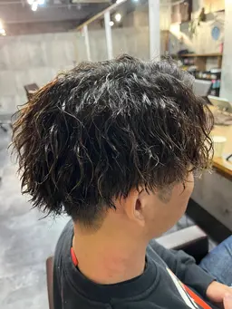 カット＋ツイストスパイラルパーマ✂️