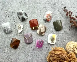 【FOOT定額選べる親指アートコース】フットバス＆ケア込♪ご新規様ジェルオフ無料(リピーター様オフ代別途）