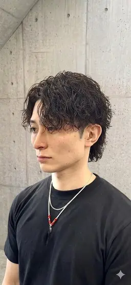 「ビジネスもプライベートも❶段ランクアップ❕」💇メンズカット+パーマ🧑🦱