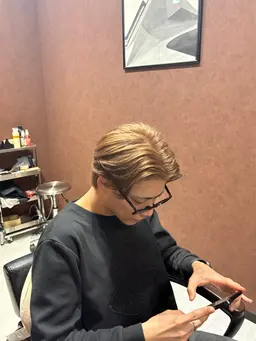 カット&ワンブリーチWカラー✩.*˚