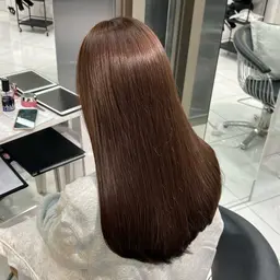 【15日限定‼️】ロング料金なし！！顔周りカット＋カラー＋髪質改善トリートメント