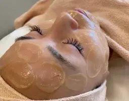 【 初回 】つるんと透明感 / 艶肌wax