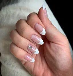 ✨フィルインorオフ込み✨フレンチまたはスキニーフレンチ