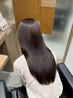 【ツヤのあるストレートにしたい方必見‼️】ツヤ髪ストレート+髪質改善トリートメント✨(整えカット付き)✨