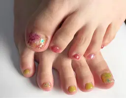 みかんサービス💖フットジェルネイル 手描きアートし放題🍏他店オフ、ケア込み