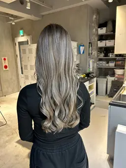 ７月限定◎バレイヤージュ＋トリートメント✨