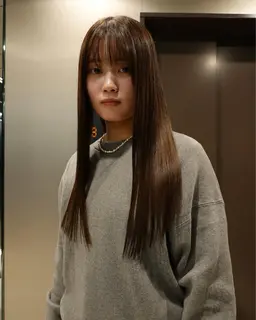 【minimo新規限定】似合わせカット+髪質改善ストレート+ケアトリートメント｜質感重視・地毛風ストレート