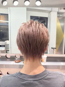 【ブリーチモデル】頭皮につけず痛くないブリーチワークをして行きます!