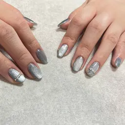 グラデーション・マグネットネイル