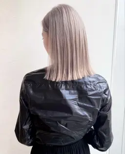 【平日限定クーポン】 (レディースクーポン) ブリーチありダブルカラー 【リタッチ可】 ＋ミルボントリートメント