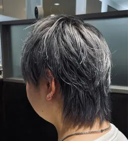 メンズカット、ブリーチ、カラー