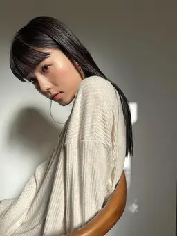 前髪カット＋前髪、顔まわり縮毛🌧️