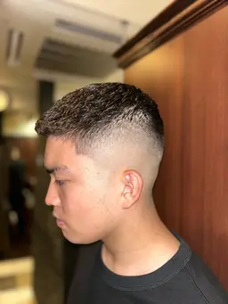 カット+アイロンパーマ