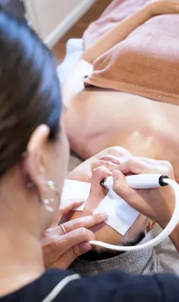 【オープン記念価格】プレミアム毛穴ケアコース ¥13000→¥7000