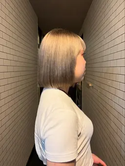 【11.12月限定】カット+ハイブリーチオンカラー（ブリーチ2回)