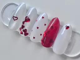 【1-2月限定♥️】ハートホロネイル