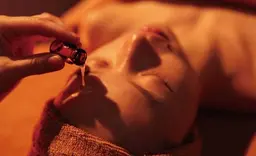 【生コラーゲンフェイシャル】乾燥知らずのツヤ肌に✨