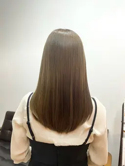 ‎❄️カット➕カラー➕ライトトリートメント‎❄️