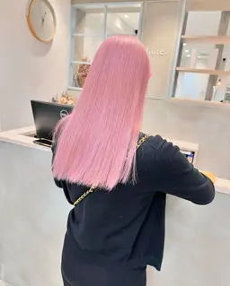 【ミニモ限定🫧】🦄🌈真実のケアブリーチ＋カラー＋髪質改善プレミアム 🦄🌈￥25410のところ今だけ￥15660