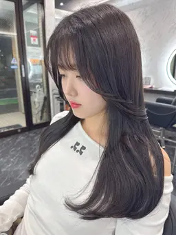 【韓国風♡】平日限定‼︎お顔周り前髪カット+うるつやワン艶カラー+ダメージケアトリートメント