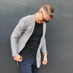 メンズ指名No.1限定🇺🇸外国人風メンズバーバーカット🏄‍♂️