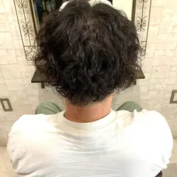 平日限定‼️メンズカット+パーマ🫧