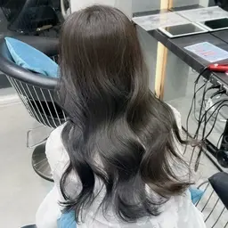 "🩷冬限定🩷"前髪カット＋韓国透明感ベージュカラー＋内部補修トリートメント