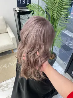 ❬❰🫧 ご新規様限定 🫧❱❭ 🗝️bleachリタッチ ＋ カラー＋treatment 🗝️