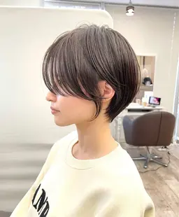 肩上ショートカット＋撮影モデル（撮影ではお顔が映って大丈夫な方でお願いします）