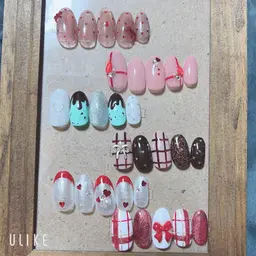 ご新規様オフ無料❤️バレンタインネイル¥6980→¥6000※リピーター様自店オフ¥550他店オフ¥770