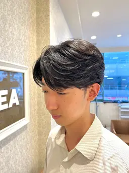 フェザーパーマ➕️カット