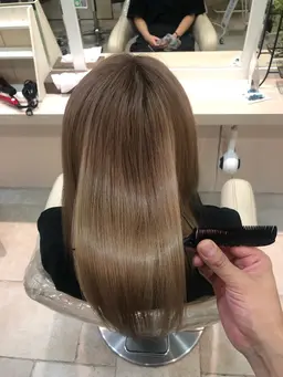 3/24火曜日限定カット×白髪ぼかしカラー