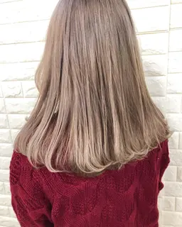 【クリアなハイトーンカラーに】トリプルカラー（ケアブリーチ×2回＋カラー）＋ダメージ補修トリートメント