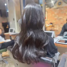 10代20代限定韓国ヘア🇰🇷【レイヤーカット🌿】