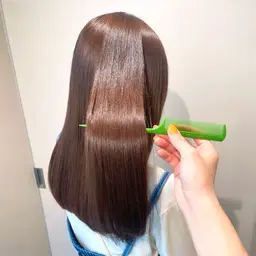 🌈縮毛矯正🌈(ブロー代込み)