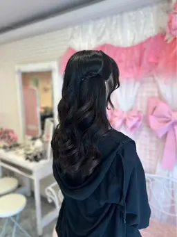 巻き下ろしヘアセット