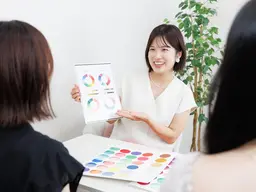 【サロン帰り即垢抜け♪】簡易カラー診断+ポイントメイク☆30分