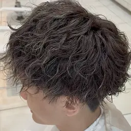 【雰囲気変えたい方へ🎯】波巻きパーマ＋骨格矯正カット／垢抜けイメチェンセット！