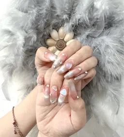 【パラジェル込】(フィルイン無料) magnet超人気ワンホンマグネットグラデーションフレンチ➕2個大パーツ無料